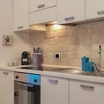 Close To The - Modern With Ac By Host Hero