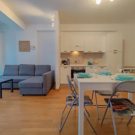 Close To The - Modern With Ac By Host Hero Appartamento *