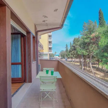 Apartment Close To The - Modern With Ac By Host Hero *